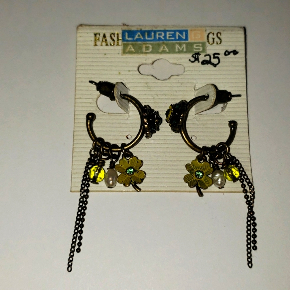 NWT LAUREN G ADAMS PEWTER LOOP EARRINGS GREEN FLOWER